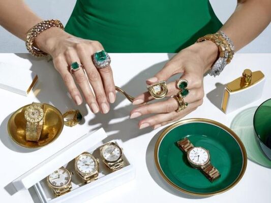 comment associer votre montre avec les bons bijoux